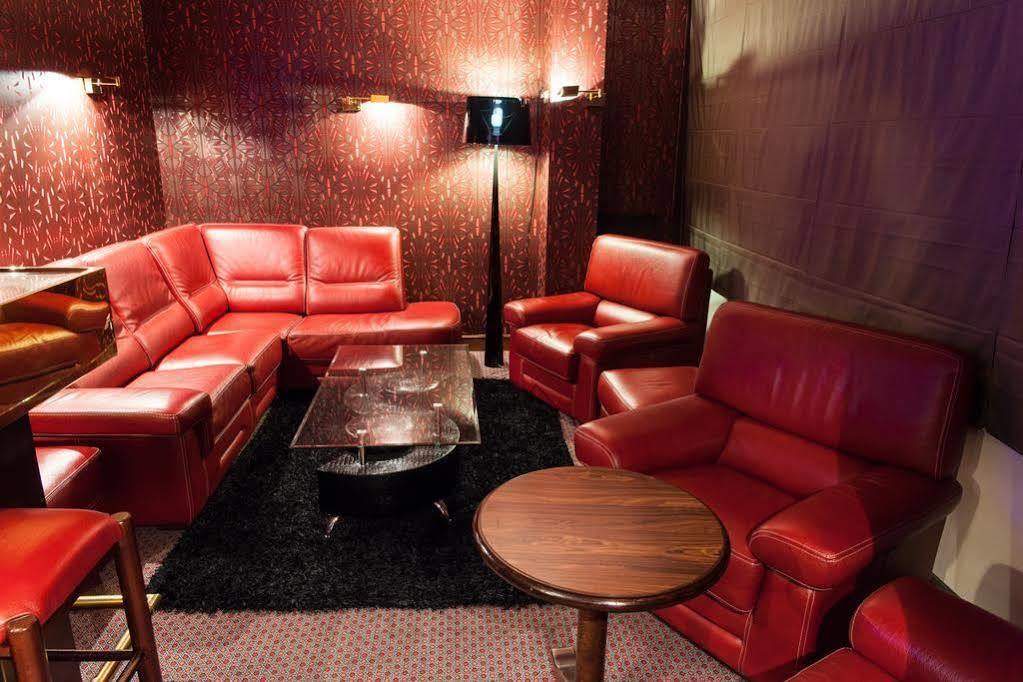 Hotel Ibis Alençon Zewnętrze zdjęcie